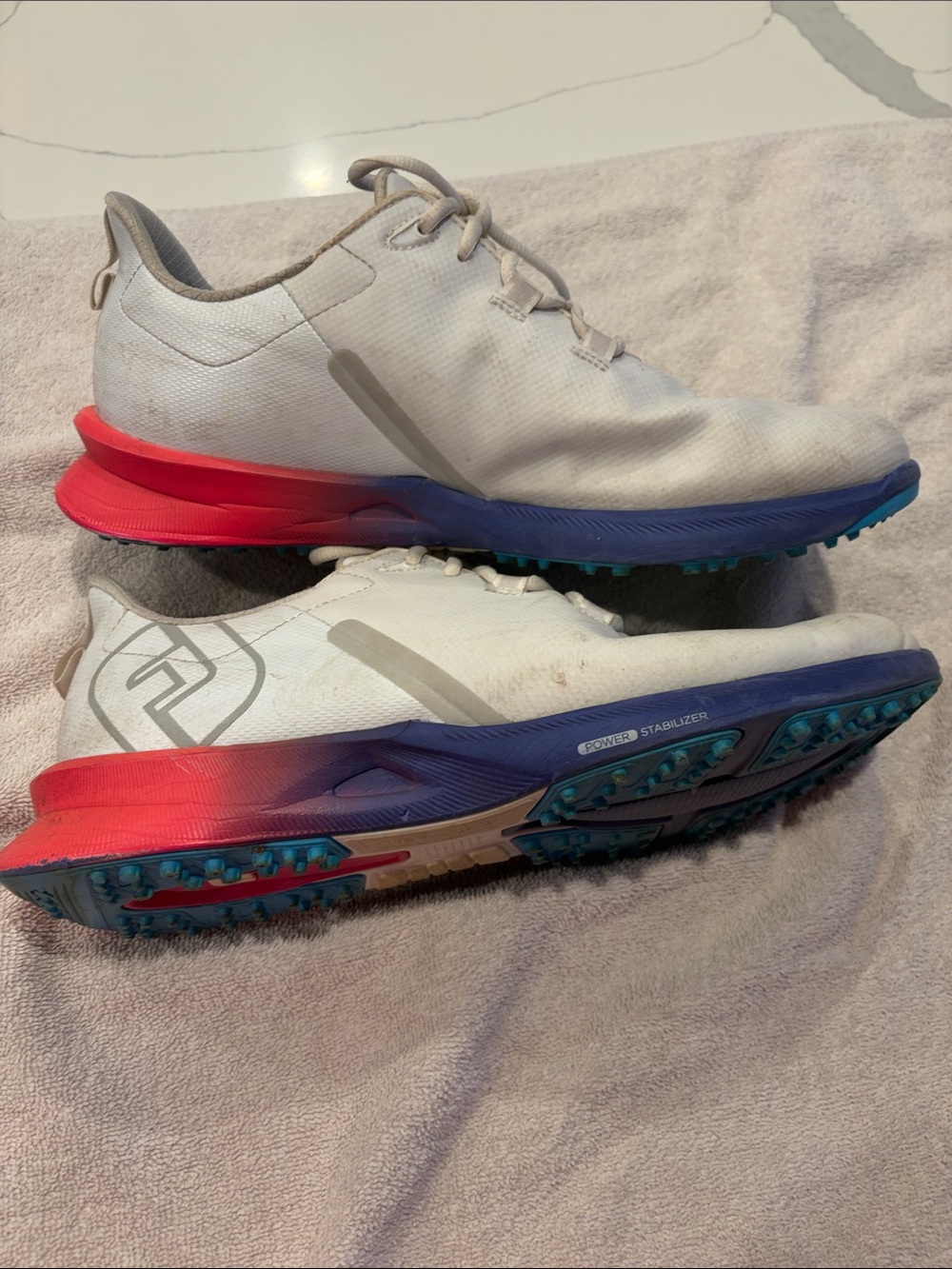 FootJoy White Golf Shoes with Red and Blue Gradient Midsole